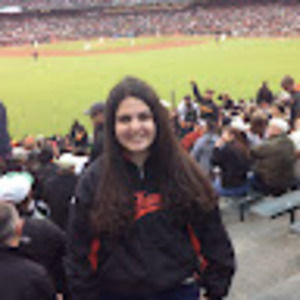 Meet your Posher, Adriana